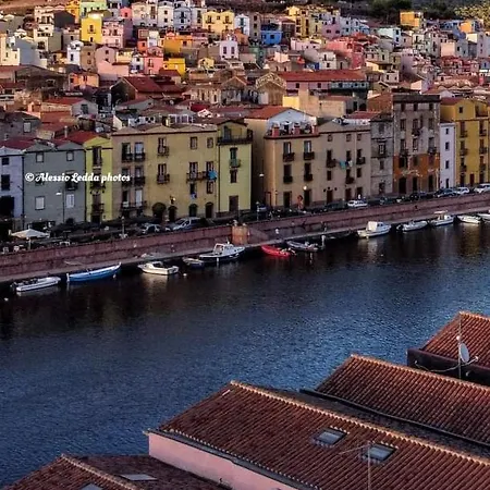 Le Camelie ゲストハウス ボーザ