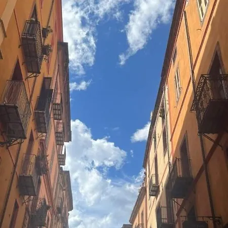 Le Camelie ゲストハウス 3*